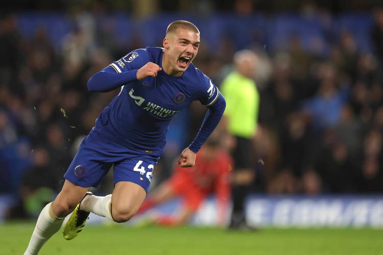 火箭两大角色球员发力，史密斯攻防全面提升，亚当斯篮板稳如磐石