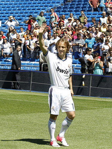 对阵阿贾克斯总赢球？穆帅：当时皇马明显更强，这是赢球的原因