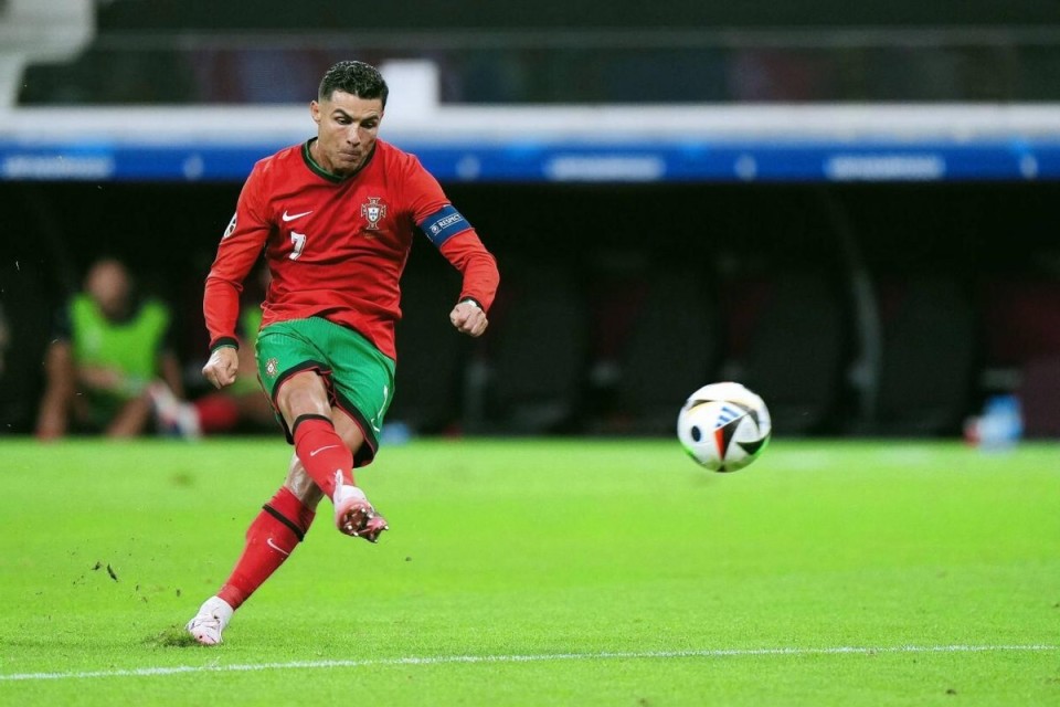 战车轰鸣！德国第21次晋级世界杯正赛，此前夺得4冠4亚4季